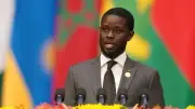 Tổng thống Senegal cách chức Thủ tướng, giải tán chính phủ