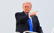 Tổng thống Trump tuyên bố kết thúc thù địch với Iran sau 60 ngày