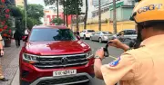 TP.HCM xử phạt hơn 21.000 trường hợp dừng, đỗ xe sai quy định trong tháng 5