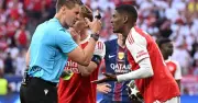 Tranh cãi trọng tài trong trận chung kết Champions League giữa Arsenal và PSG