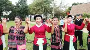 Triển lãm mỹ thuật 'Từ ký họa chiến trường đến sắc màu đương đại' khai mạc tại Điện Biên