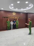 Triệt phá đường dây sản xuất bột ngọt giả Ajinomoto quy mô lớn tại TP.HCM