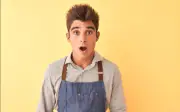 Trào lưu giấu đồ nhân viên trên TikTok gây phẫn nộ
