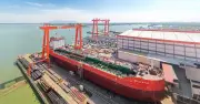 Tàu chở dầu hóa chất 21.800 DWT 'Made in Vietnam' chính thức hạ thủy