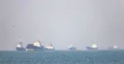 Tàu Hàn Quốc bốc cháy ở eo biển Hormuz, Seoul kiểm tra khả năng bị tấn công