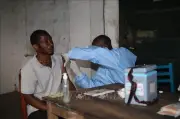 Uganda ghi nhận ca tử vong do Ebola nhập cảnh từ Congo