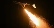 Ukraine tiếp tục tập kích hạ tầng năng lượng Nga, Estonia bắn hạ UAV lạc
