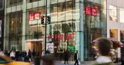UNIQLO bước vào giai đoạn bùng nổ toàn cầu với doanh thu tăng 22,4%