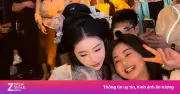 Video chủ quán hóa thân đất kỳ mùa tại quán bar Trung Quốc