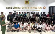 Video: Công an TPHCM đánh sập tụ điểm ma túy trong bar Revo, hàng chục đối tượng bị bắt giữ