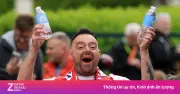 Video CĐV Arsenal sung sướng sau chức vô địch Premier League 2025/26