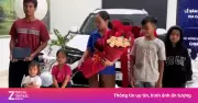 Video gia đình 6 người giản dị đi nhận ô tô gây sốt MXH