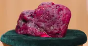 Viên hồng ngọc 11.000 carat của Myanmar lộ diện, giá trị khó tin