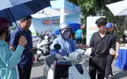 VinFast Evo Lite gây sốt tại ngày hội đổ xăng lấy điện, thu hút hàng trăm lượt lái thử