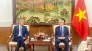 Việt Nam và CNN đẩy mạnh hợp tác quảng bá văn hóa, du lịch