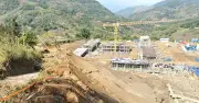 Vết sắt trên núi và mệnh lệnh thép tại dự án xây trường trăm tỷ ở Lai Châu