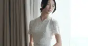 Váy chữ A cổ điển được làm mới với nhiều phong cách thời trang hè