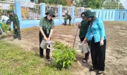 Xã Châu Thới và phường Vĩnh Trạch hưởng ứng trồng cây nhớ ơn Bác Hồ