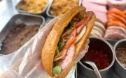 Xử phạt tiệm bánh mì Quỳnh 18 triệu đồng vì gây ngộ độc hàng loạt