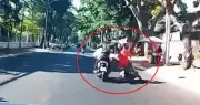 Xác minh vụ thanh niên đang chạy xe bị tấn công bằng mũ bảo hiểm ngã giữa đường