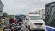 Xe khách tông nhiều xe máy ở Cần Thơ, 2 người chết