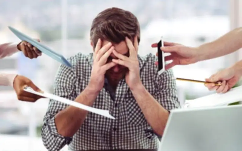 3 dấu hiệu cảnh báo sức khỏe tâm thần nghiêm trọng dễ nhầm với stress