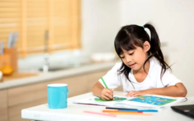 3 thói quen giúp trẻ thành học sinh giỏi không cần học thêm