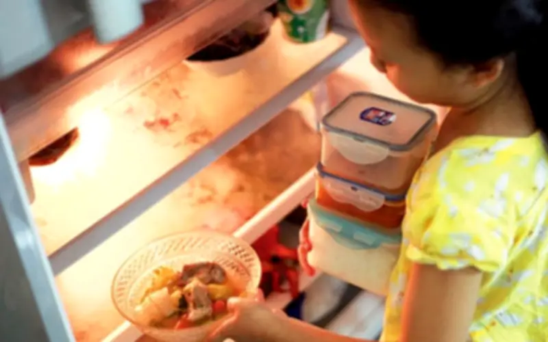 4 món ăn thừa tiệc nên bỏ ngay, đặc biệt món thứ 3 nhiều người giữ lại