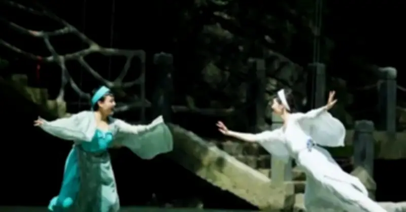 700 người tranh nhau làm tiền nữ rai hoa, lương hơn 3 triệu đồng/ngày