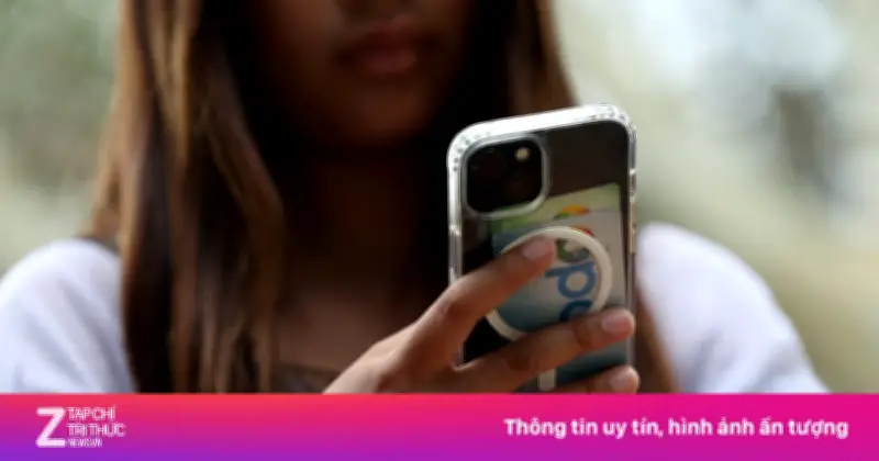 Anh sắp cấm trẻ dưới 16 tuổi dùng mạng xã hội từ năm 2027
