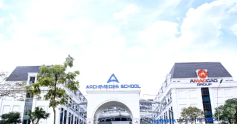 Archimedes Đông Anh: 82% học sinh đỗ chuyên, điểm xét tuyển trung bình 25,4