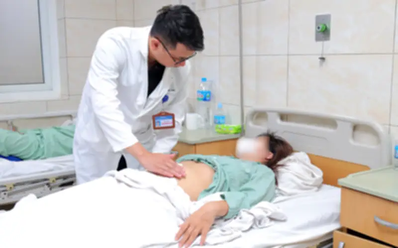 Đau bụng tưởng viêm ruột thừa, người phụ nữ 28 tuổi phát hiện bệnh chỉ gặp ở 2% dân số