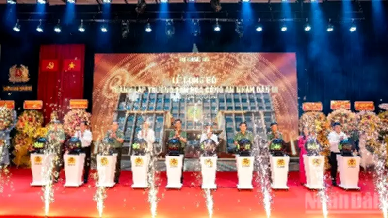 Bộ Công an khánh thành trường học và nâng cấp di tích tại Cần Thơ, Cà Mau