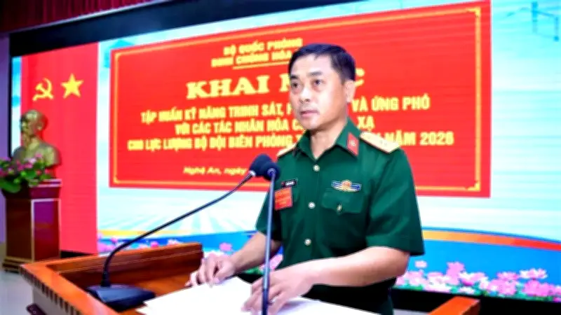 Bộ đội Biên phòng Nghệ An được tập huấn phòng chống chất độc hóa học, sinh học, phóng xạ