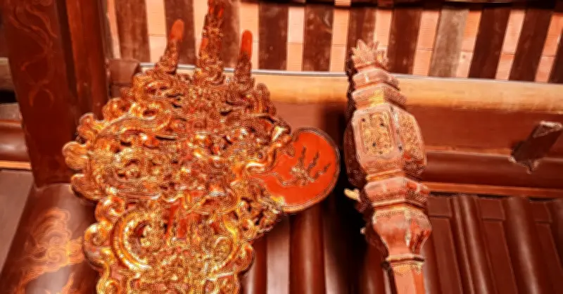 Bí ẩn tấm gỗ khắc hình rồng mẹ và năm rồng con ở đền thờ vua Đinh