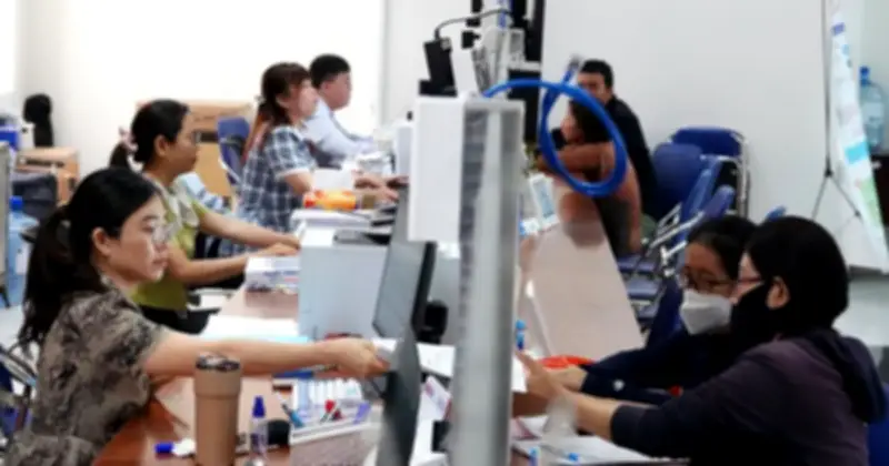 Bổ sung biên chế gắn với nhiệm vụ mới, đặc biệt cấp xã