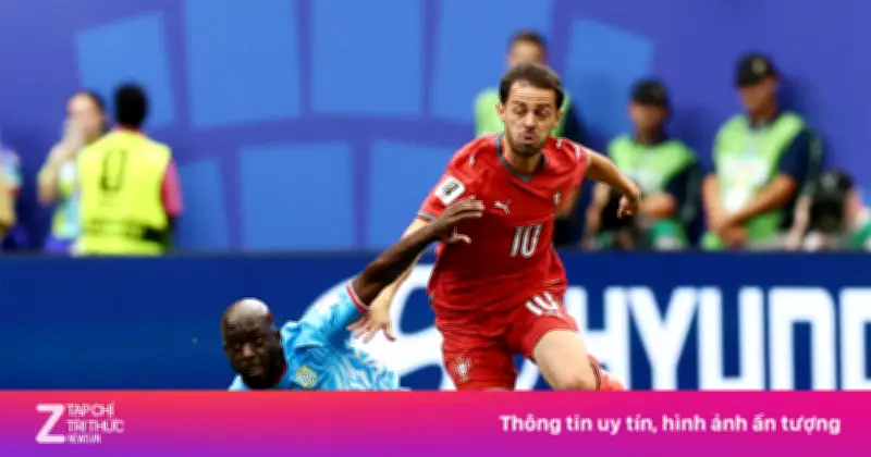 Bernardo Silva bị thay ra sau hiệp một trong trận ra mắt World Cup 2026