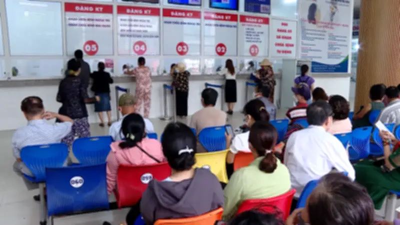 BHYT dưới 380.000 đồng: Miễn phí khám chữa bệnh từ 17/9