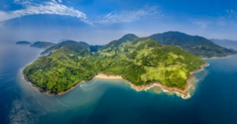 Bãi biển Chân Mây Huế gây sốt: 'Không tin vào mắt mình' vì quá đẹp