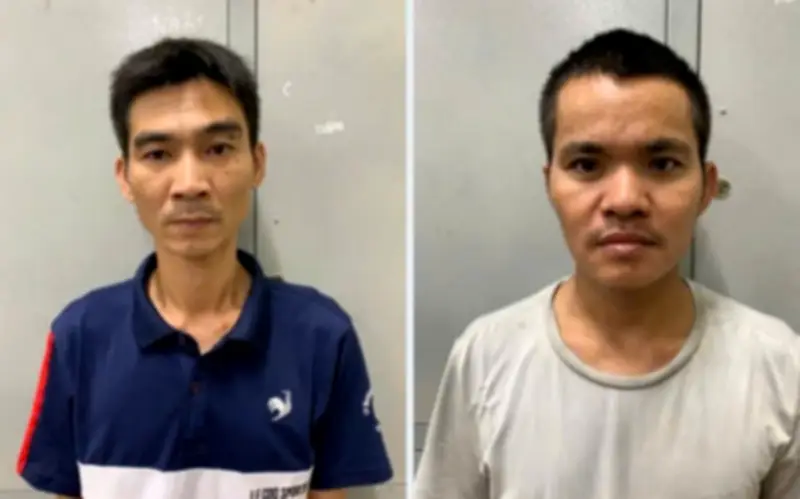Biết công an triệt phá đường dây đánh bạc, 2 thanh niên ra đầu thú