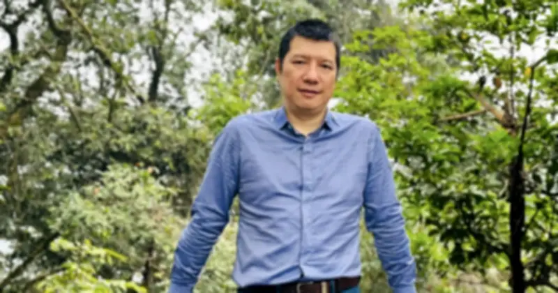 BLV Quang Huy: Từ lãnh đạo VTV đến cabin World Cup 2026, con trai cố nhạc sĩ gây chú ý