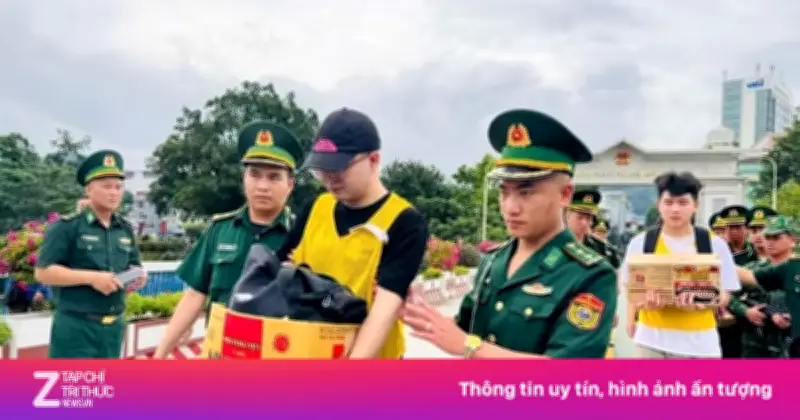 Bàn giao 19 đối tượng Trung Quốc lập đại bản doanh lừa đảo trực tuyến