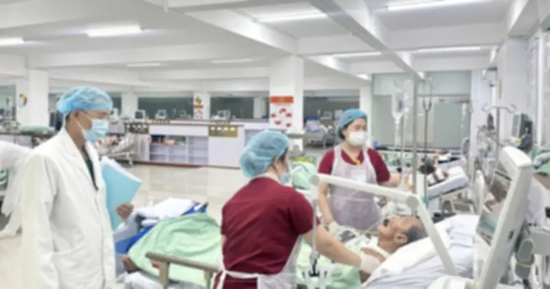 Bệnh viện Quân y 121 cứu sống cụ ông 100 tuổi bị thủng tạng rỗng