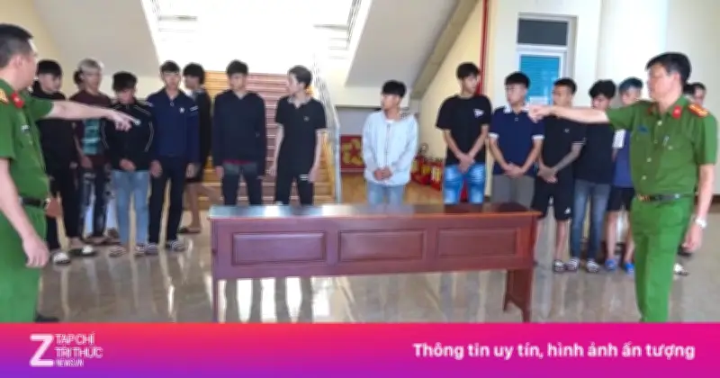 Bắt khẩn cấp 9 đối tượng mang hung khí hỗn chiến ở Đắk Lắk