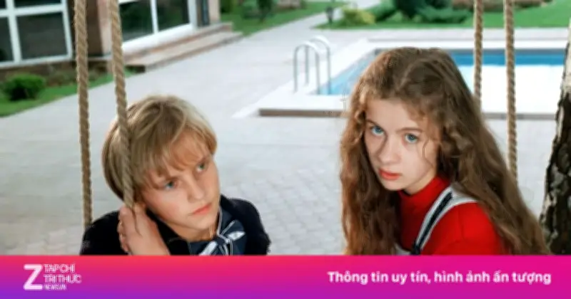 Cô gái Không Là Gì: Lời cảnh tỉnh tuổi mới lớn qua tiểu thuyết Ba Lan