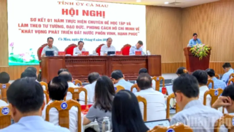 Cà Mau tổng kết 10 năm học tập và làm theo gương Bác