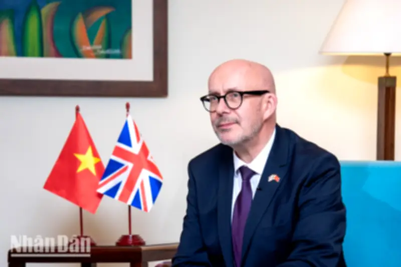Đặc phái viên Anh đánh giá cao tiềm năng phát triển đô thị và năng lượng bền vững của Việt Nam