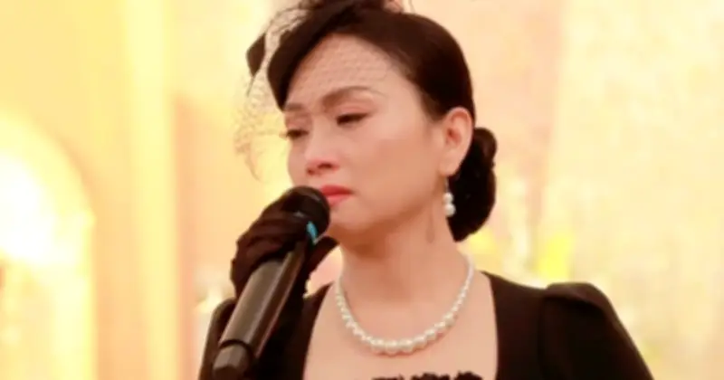 Ca sĩ Hà Phương xót xa tiễn biệt 'người ơn' bầu show Thúy Uyển