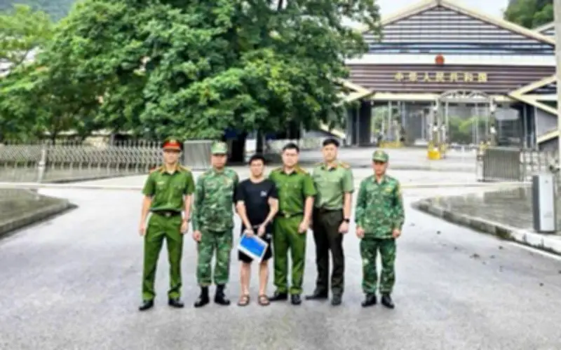 Cao Bằng bắt hai đối tượng truy nã đặc biệt nguy hiểm sau nhiều năm lẩn trốn
