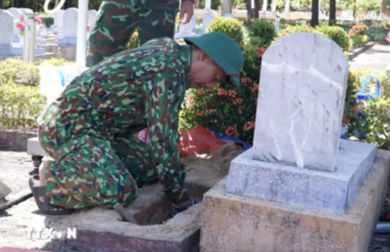 Cao Bằng số hóa thông tin mẫu hải cốt ở nghĩa trang liệt sỹ Trung Khánh